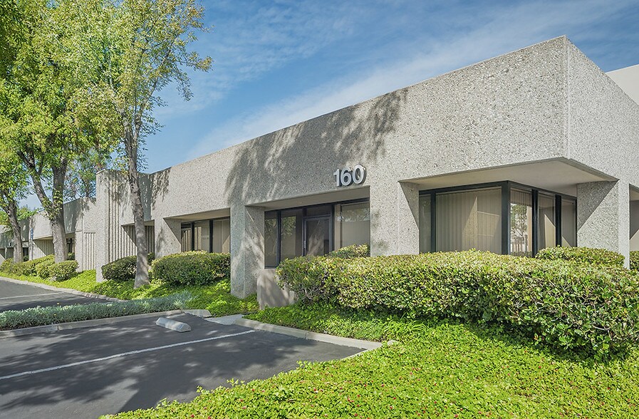 More Photos Of 3176 Pullman St, Costa Mesa Unknown For Lease