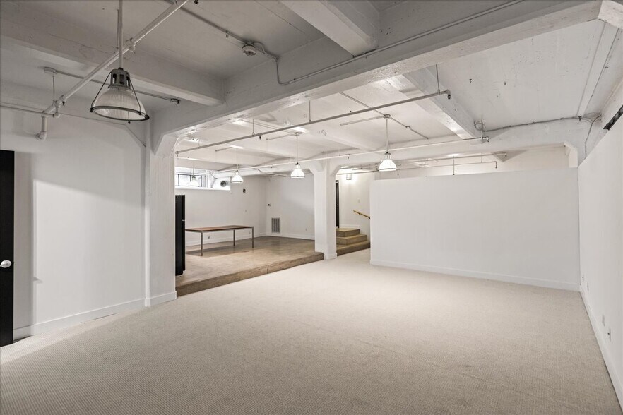 More Photos Of 109 N Orianna St, Philadelphia Office For Sale