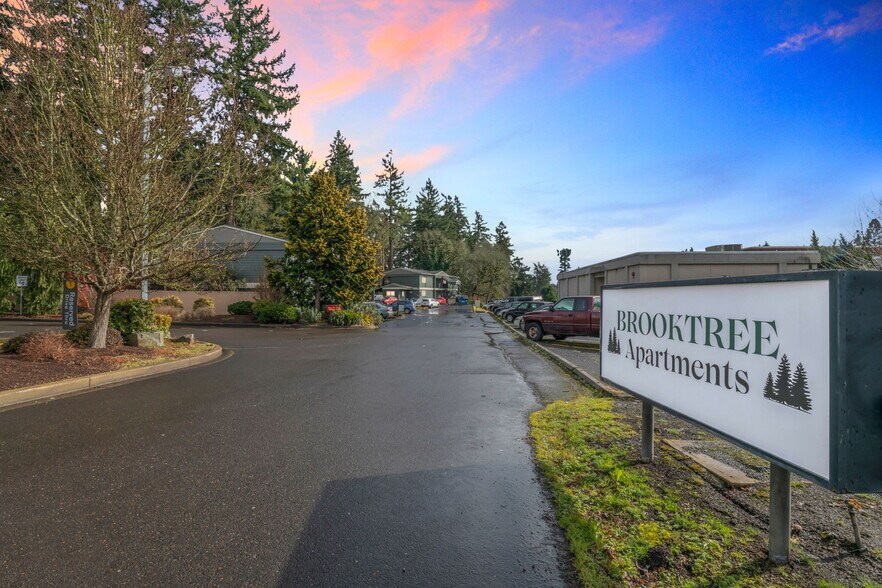 More Photos Of 4082 Commercial St SE, Salem Apartments For Sale