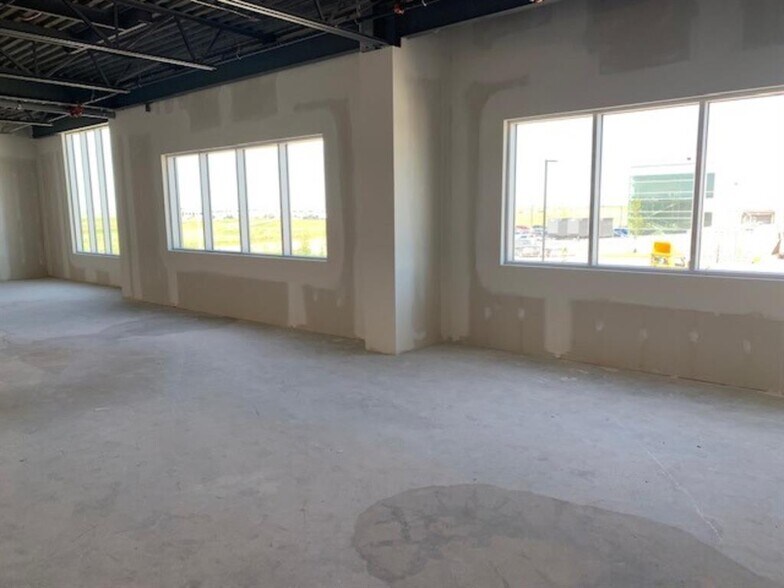 More Photos Of 4310 104 Av NE, Calgary Office For Sale