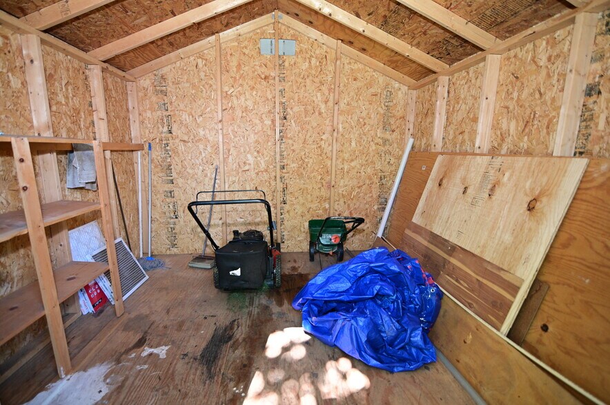 More Photos Of 513-519 12th St SE, Washington Apartments For Sale