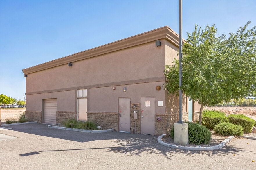 More Photos Of 2030 E Elliot Rd, Tempe Restaurant For Lease
