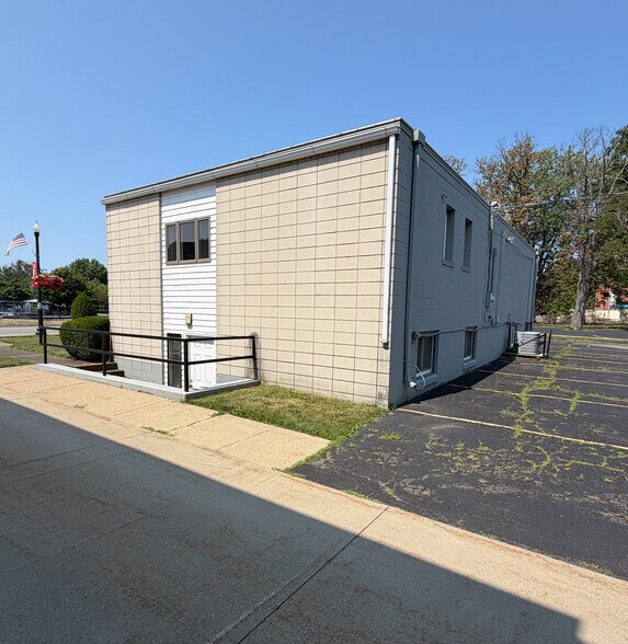 More Photos Of 510 Central Ave, Dunkirk Office For Sale