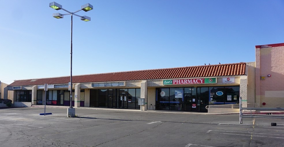 More Photos Of 14827 7th St, Victorville General Retail For Sale