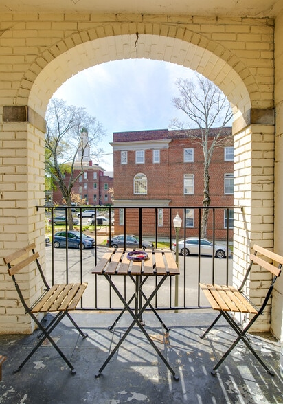 More Photos Of 2800 Park Ave, Richmond Apartments For Sale