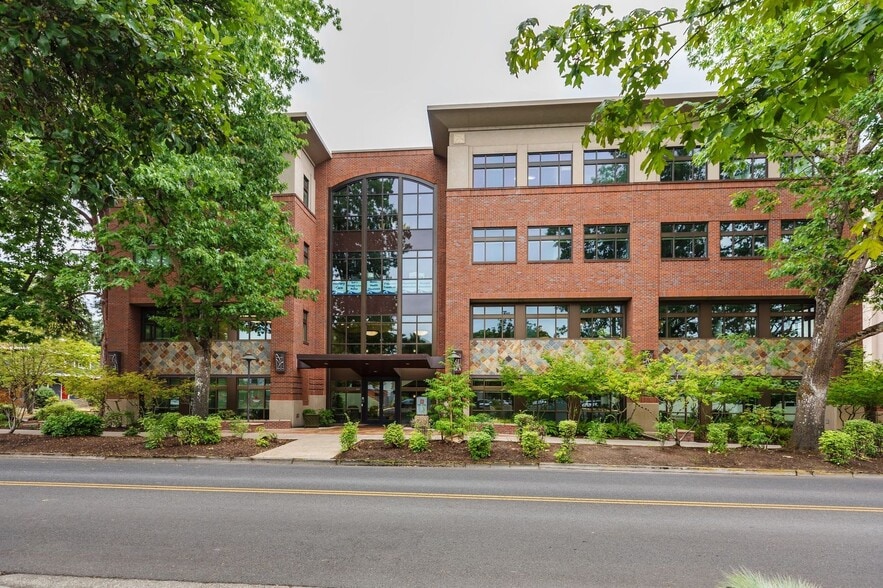 More Photos Of 360 E 10th Ave, Eugene Office For Sale