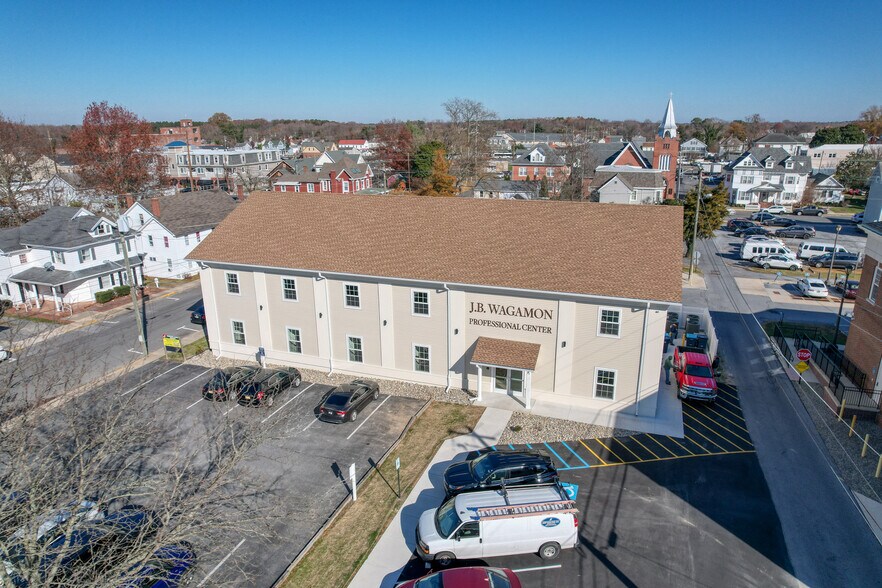 More Photos Of 4 E Laurel St, Georgetown Office For Lease