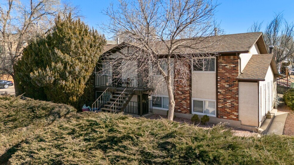 More Photos Of 1805-1809 Eagle View Drive, Colorado Springs Multifamily For Sale