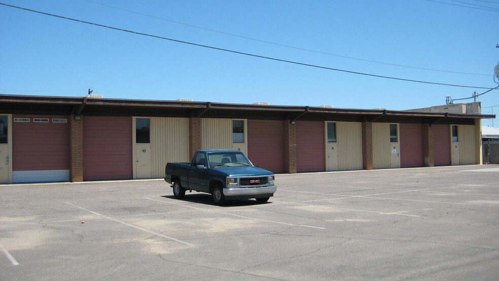More Photos Of 2201-2231 S 7th Ave, Phoenix Warehouse For Lease