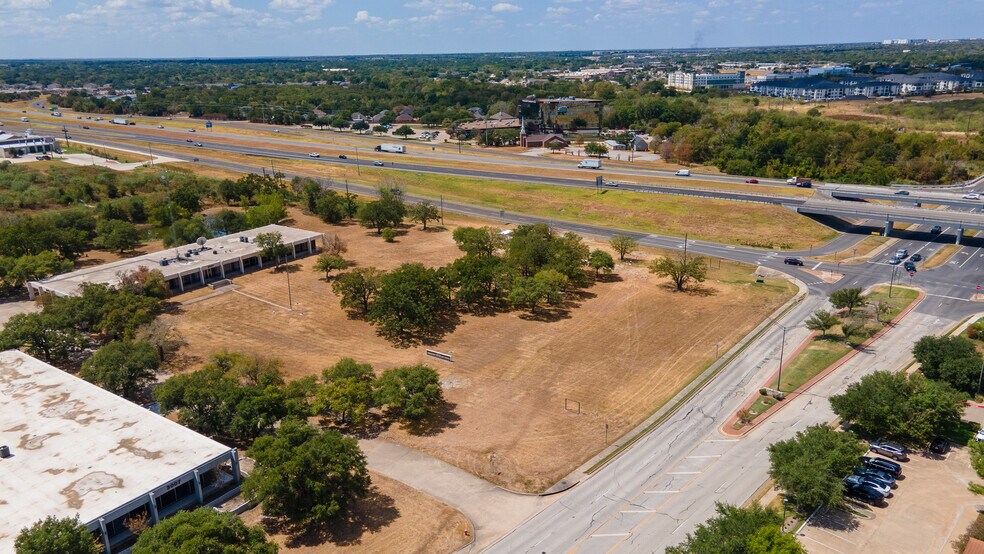 More Photos Of 3005 S Earl Rudder Fwy, College Station Land For Sale