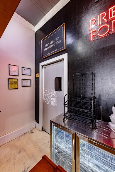 More Photos Of 106-108 N Church St, Thomaston Storefront For Sale