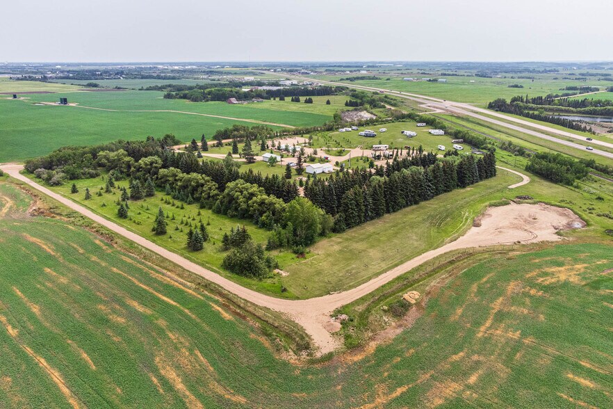 More Photos Of PT SE 10-50-2 W4, Blackfoot Trailer Camper Park For Sale