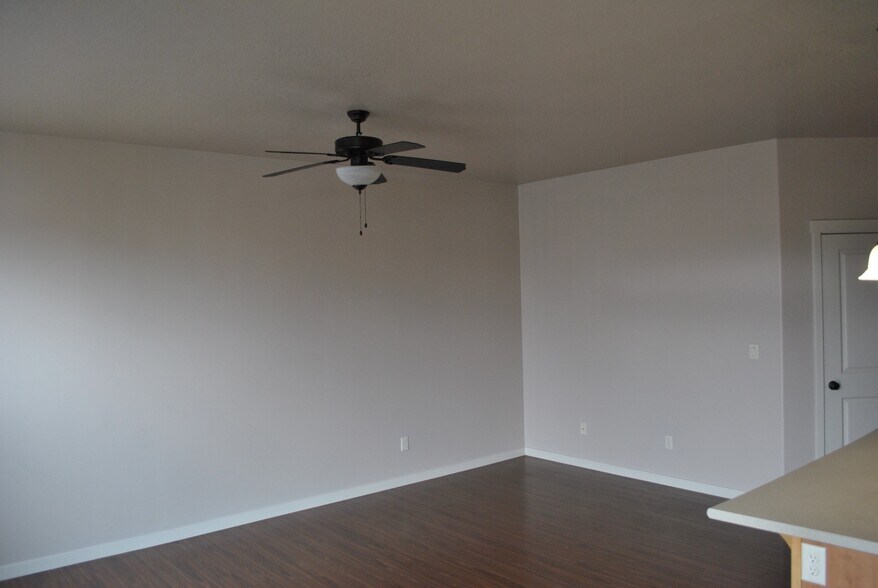 More Photos Of 19731 SW Athena Ct, Aloha Apartments For Sale