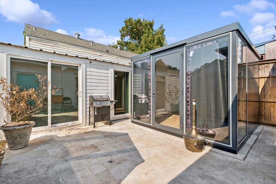 More Photos Of 4505-4507 Magazine St, New Orleans Freestanding For Lease