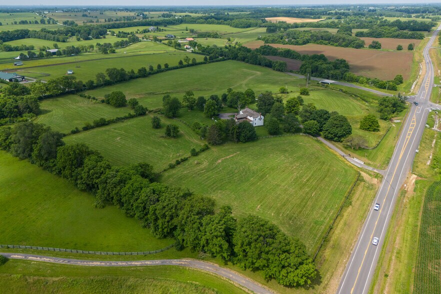 More Photos Of 1975 Georgetown Rd, Paris Lodge Meeting Hall For Sale