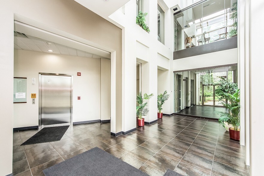 More Photos Of 8000 Ravines Edge Ct, Columbus Medical For Sale