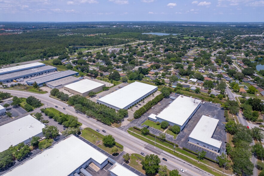 More Photos Of 4605 L B McLeod Rd, Orlando Warehouse For Lease