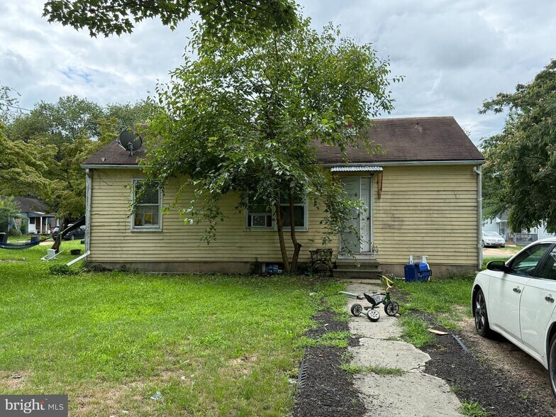 More Photos Of 26-36 Oakland St, Bridgeton Apartments For Sale