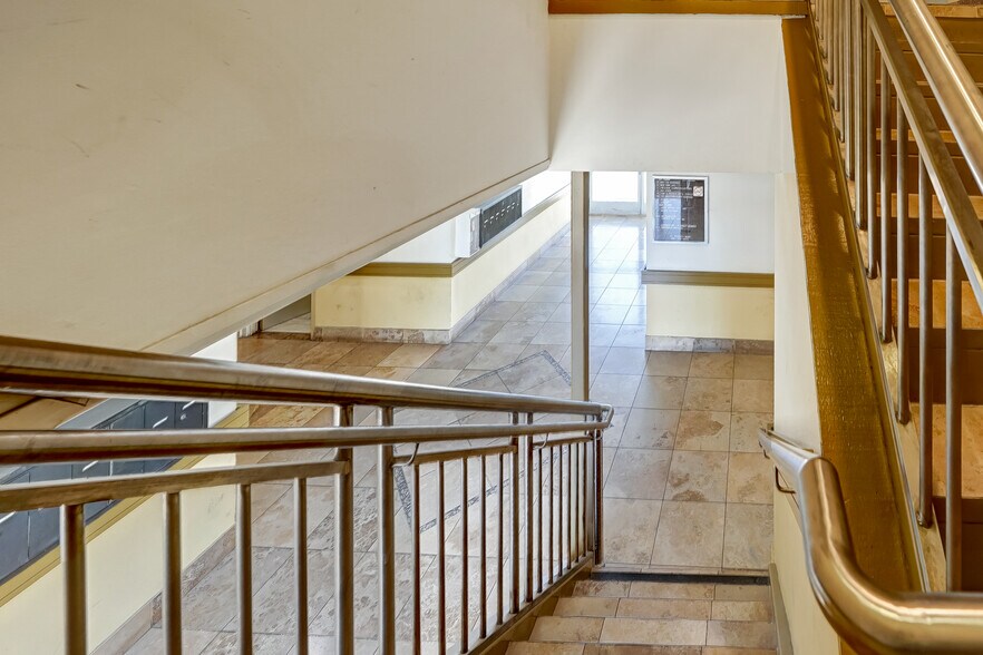 More Photos Of 8780 Valley Blvd, Rosemead Office For Lease