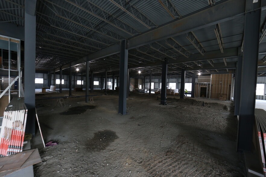 More Photos Of 140 Ace St, Fall River Light Manufacturing For Lease