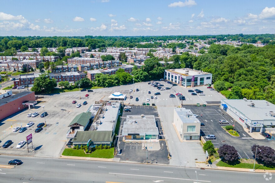 More Photos Of 824 N Lansdowne Ave, Drexel Hill Bank For Sale