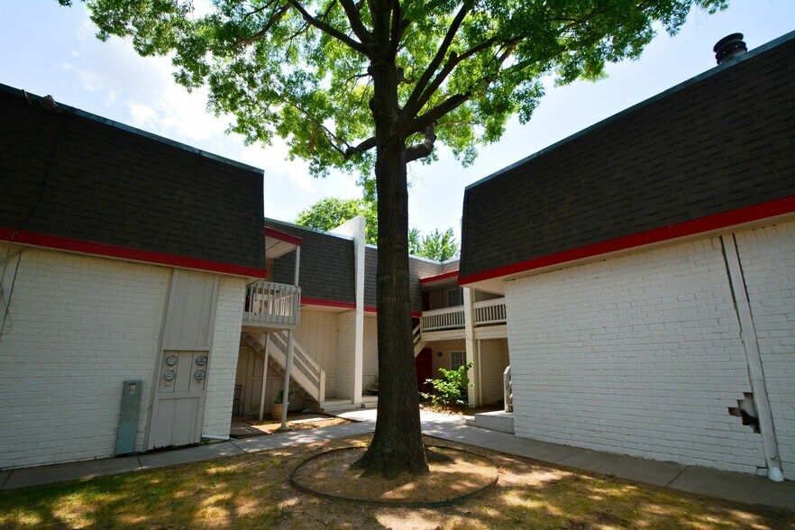 More Photos Of 3218 S 93rd East Ave, Tulsa Apartments For Sale