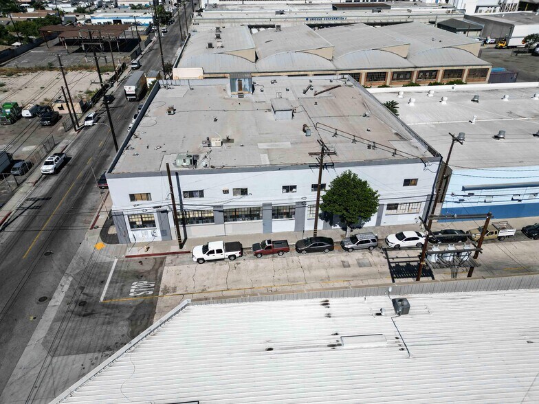 More Photos Of 4383 Fruitland Ave, Vernon Manufacturing For Sale