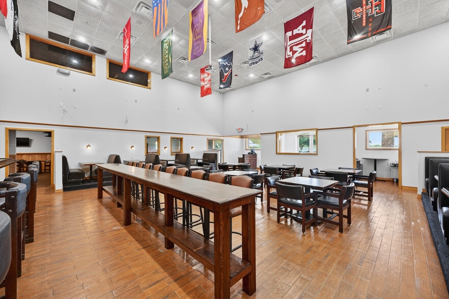More Photos Of 1271 FM 518 Rd, League City Restaurant For Sale