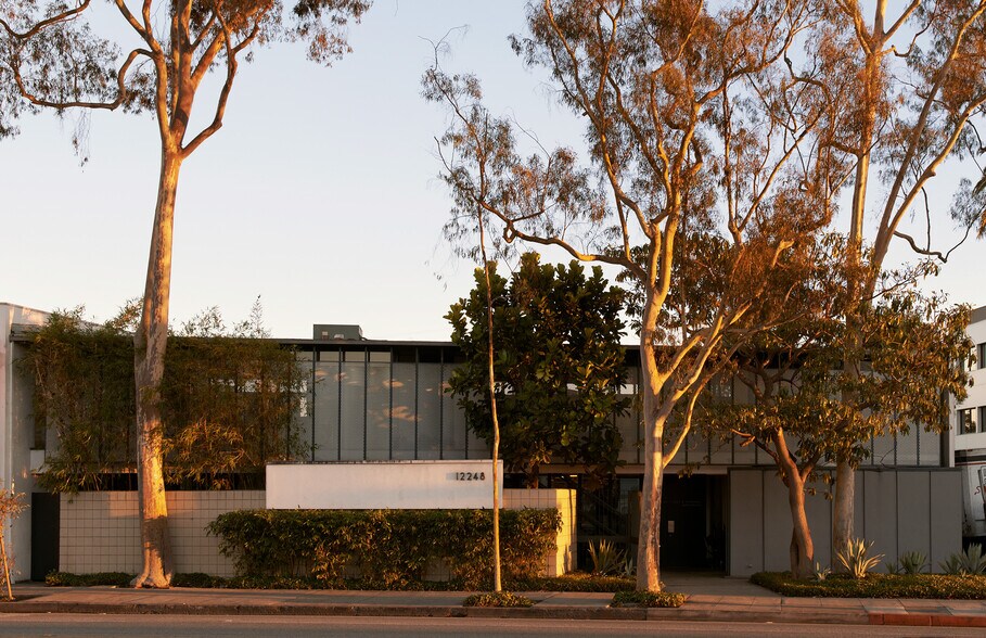 Primary Photo Of 12248 Santa Monica Blvd, Los Angeles Office For Lease