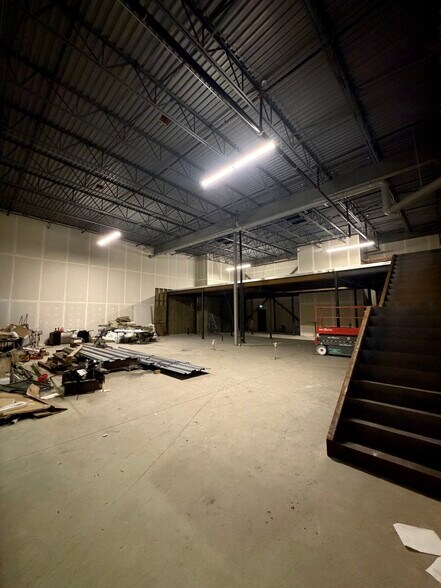 More Photos Of 5300 Admiral Girouard St NW, Edmonton Storefront Retail Office For Sale