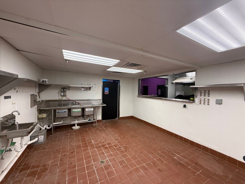 More Photos Of 34518-34900 Warren Rd, Westland Unknown For Lease