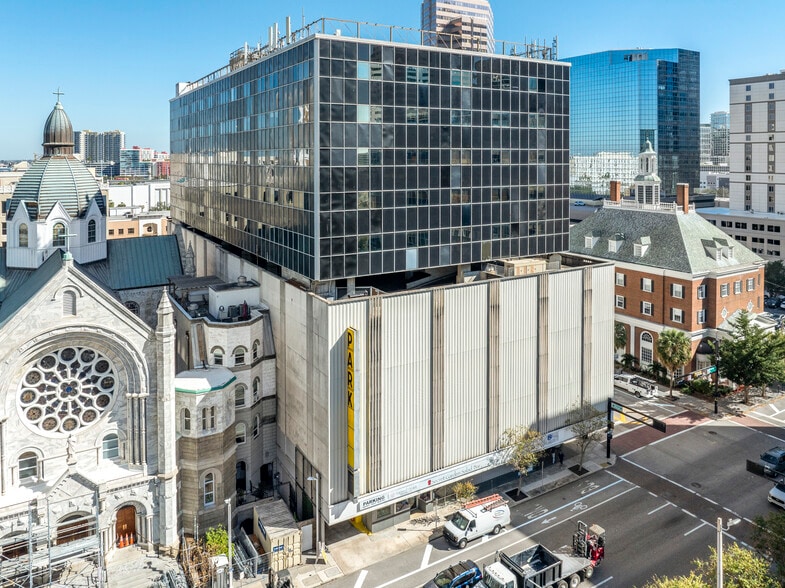 More Photos Of 412 E Madison St, Tampa Office For Sale