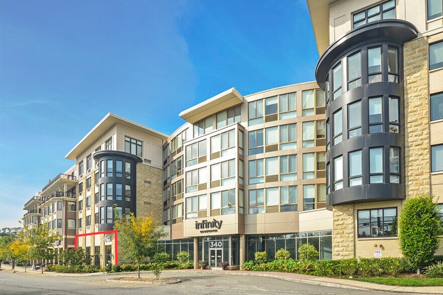 More Photos Of 340 Old River Rd, Edgewater Apartments For Lease