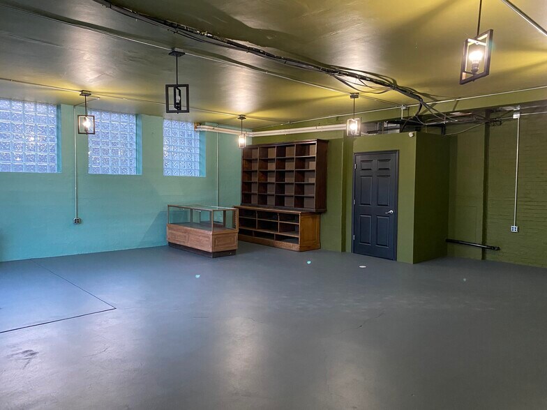 More Photos Of 800 Fifth Street, West Elizabeth, PA 15088, Elizabeth Freestanding For Lease