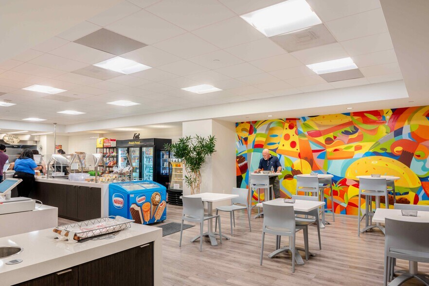 More Photos Of 5718 Westheimer Rd, Houston Office For Lease