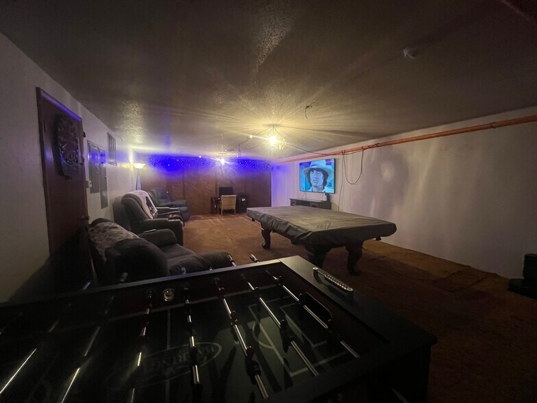 More Photos Of 2010 E Main St, Lamoni Hotel For Sale