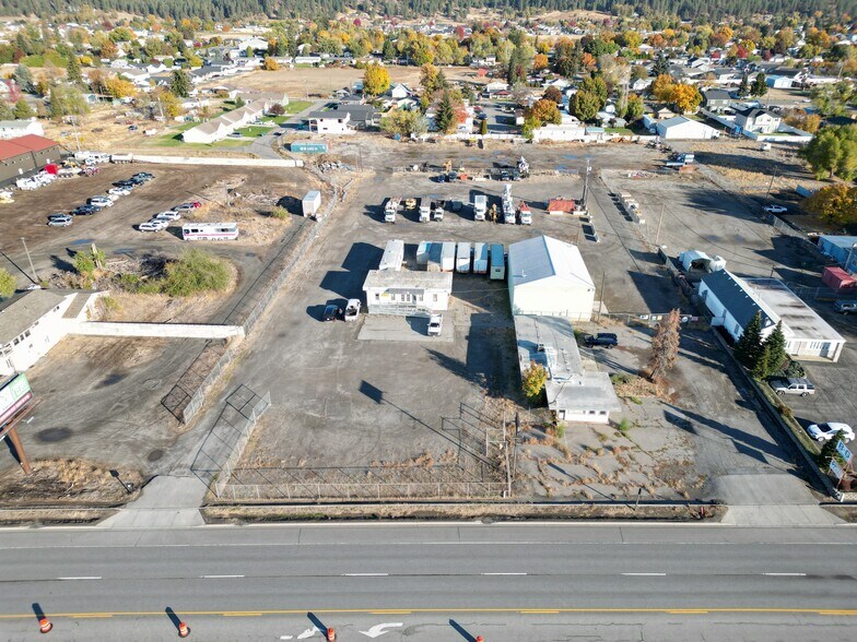 More Photos Of 13521 E Trent Ave, Spokane Light Distribution For Sale