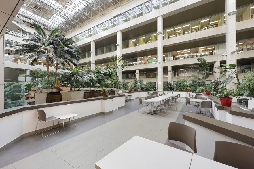 More Photos Of 8500 Macleod Trl SE, Calgary Office For Lease