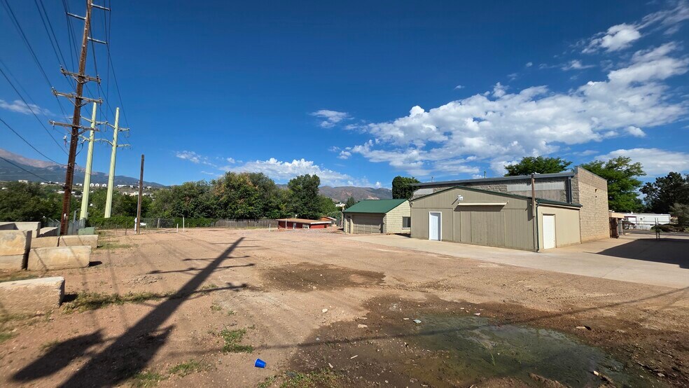 More Photos Of 69-75 Sunflower Rd, Colorado Springs Warehouse For Lease
