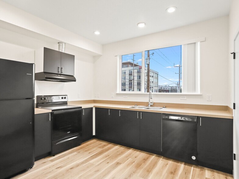 More Photos Of 4383 N Vancouver Ave, Portland Apartments For Sale