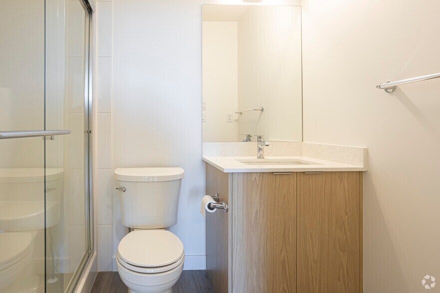 More Photos Of 3360 16th St SW, Calgary Apartments For Lease