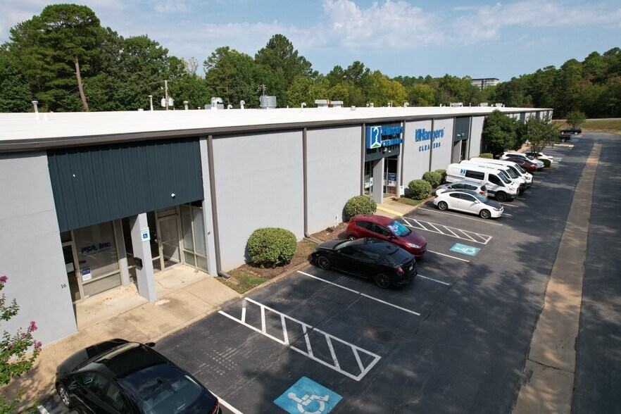More Photos Of 3200 S Shackleford Rd, Little Rock Flex For Sale