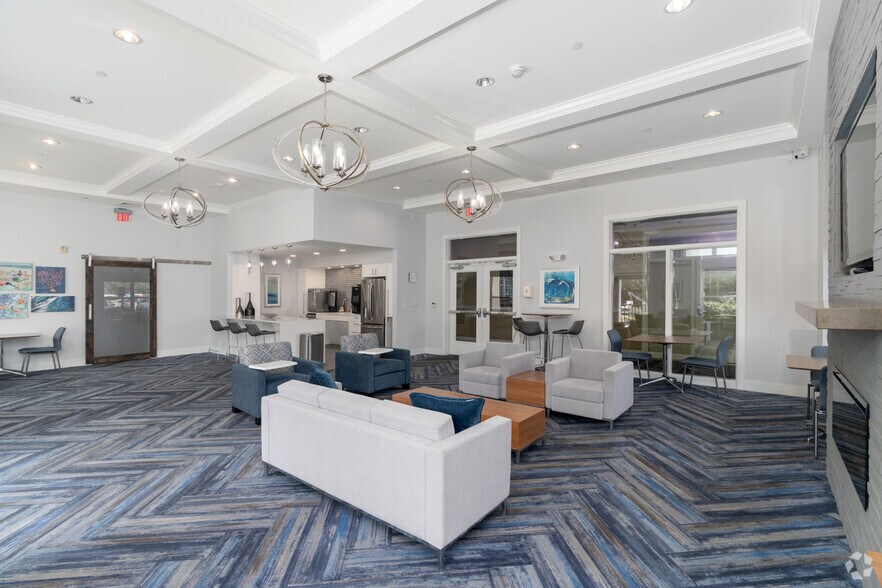 More Photos Of 200-220 Trotter Rd, Weymouth Apartments For Lease