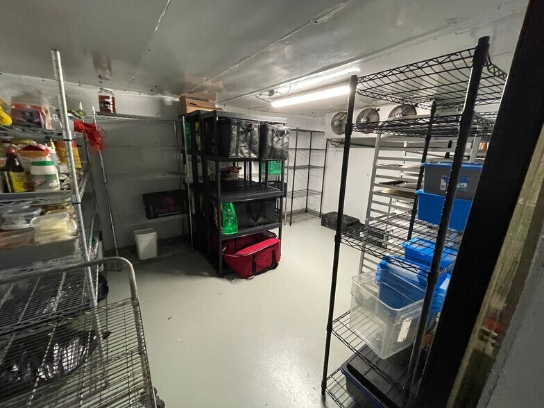 More Photos Of 14-18 Secord Dr, St Catharines Freestanding For Sale