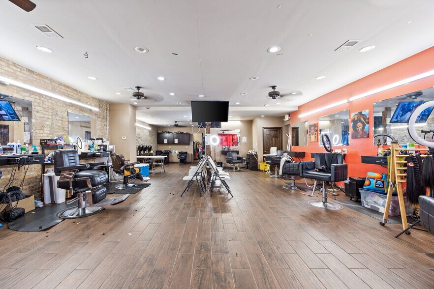 More Photos Of 1329 W 99th St, Chicago Flex For Sale