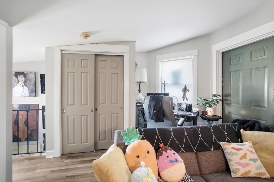 More Photos Of 428-430 Elizabeth St, Cincinnati Apartments For Sale