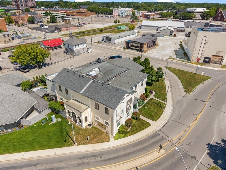 More Photos Of 9 Park St, Chatham Storefront For Sale