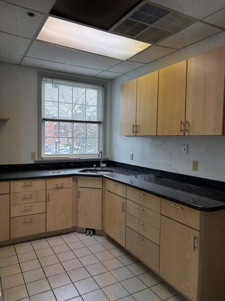 More Photos Of 10 N Gaston Ave, Somerville Office For Sale