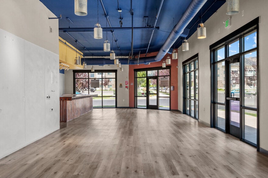 Primary Photo Of 739 E 550 S, American Fork Restaurant For Lease