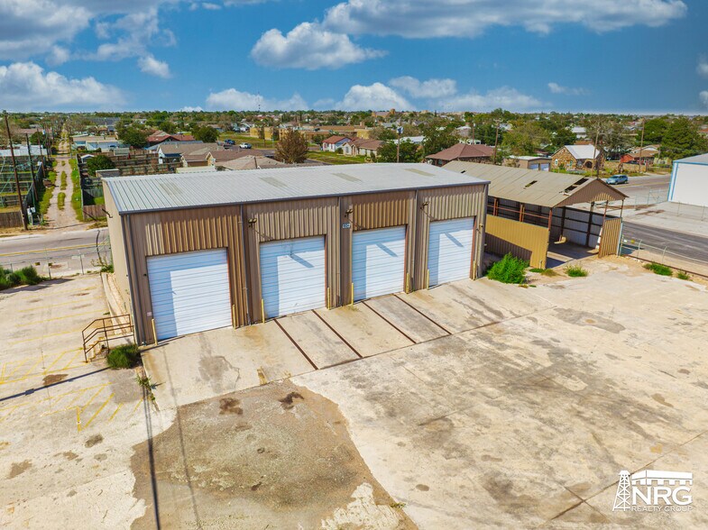 More Photos Of 1622 W 2nd St, Odessa Warehouse For Sale